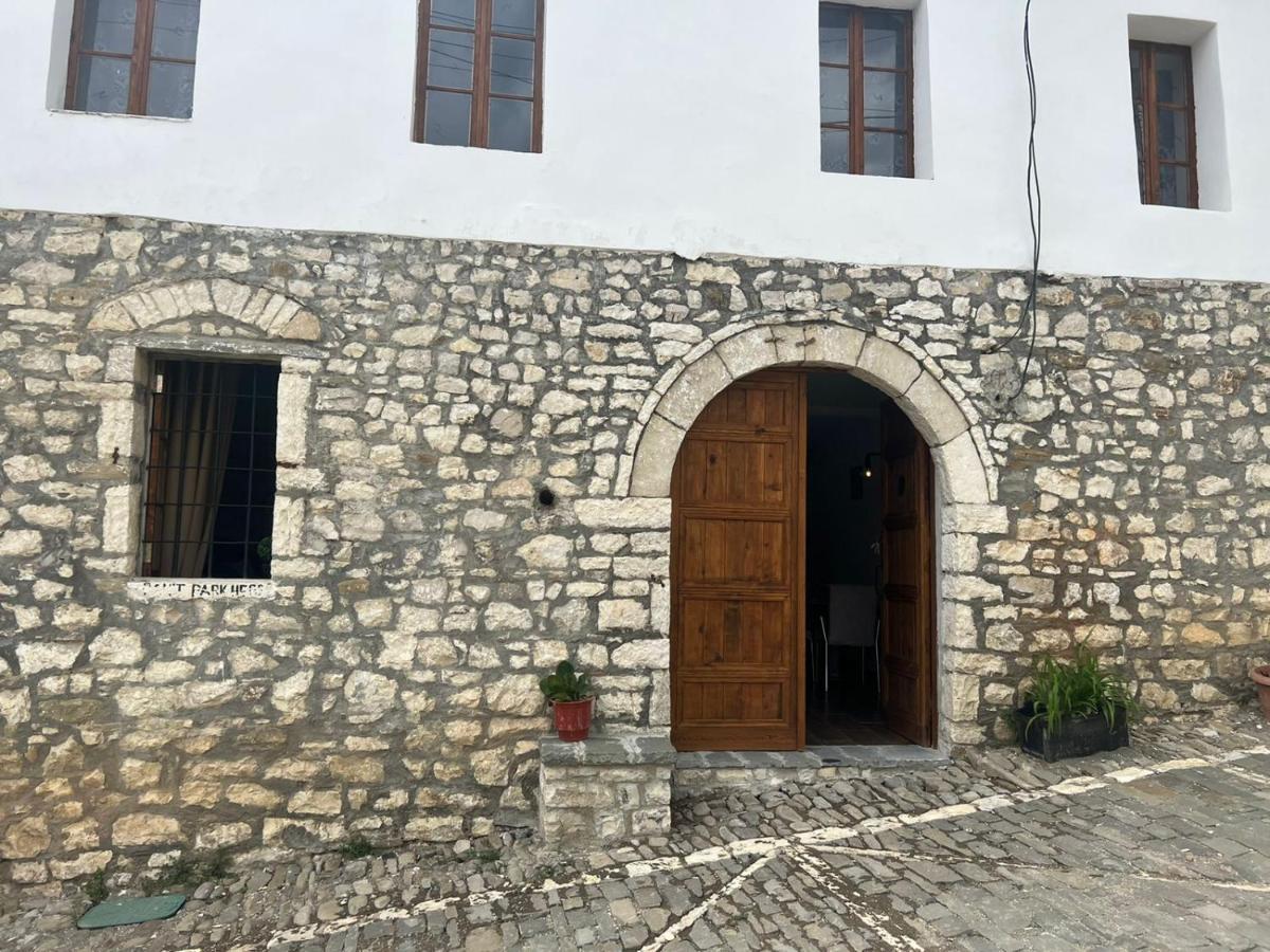 Hotel Omer The Ottoman House 베라트 외부 사진