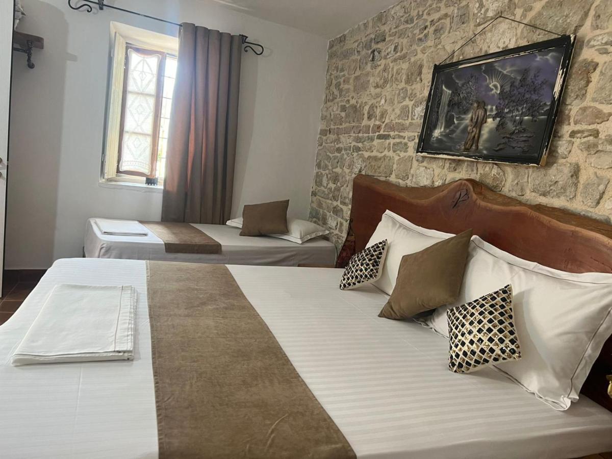 Hotel Omer The Ottoman House 베라트 외부 사진