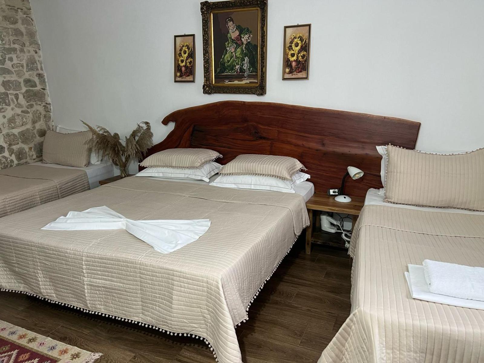 Hotel Omer The Ottoman House 베라트 객실 사진